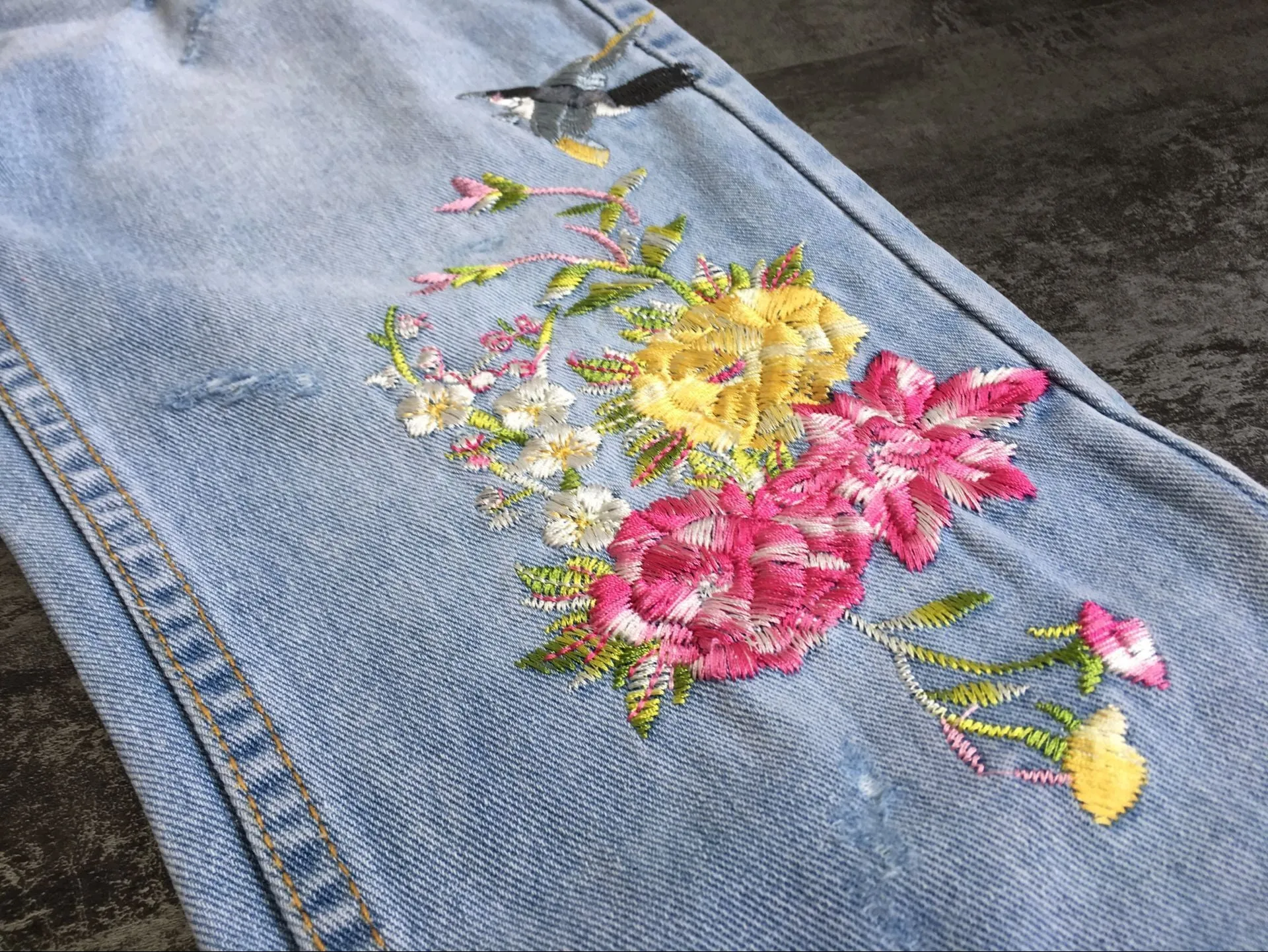 Bird Flower Straight Embroidery Jeans