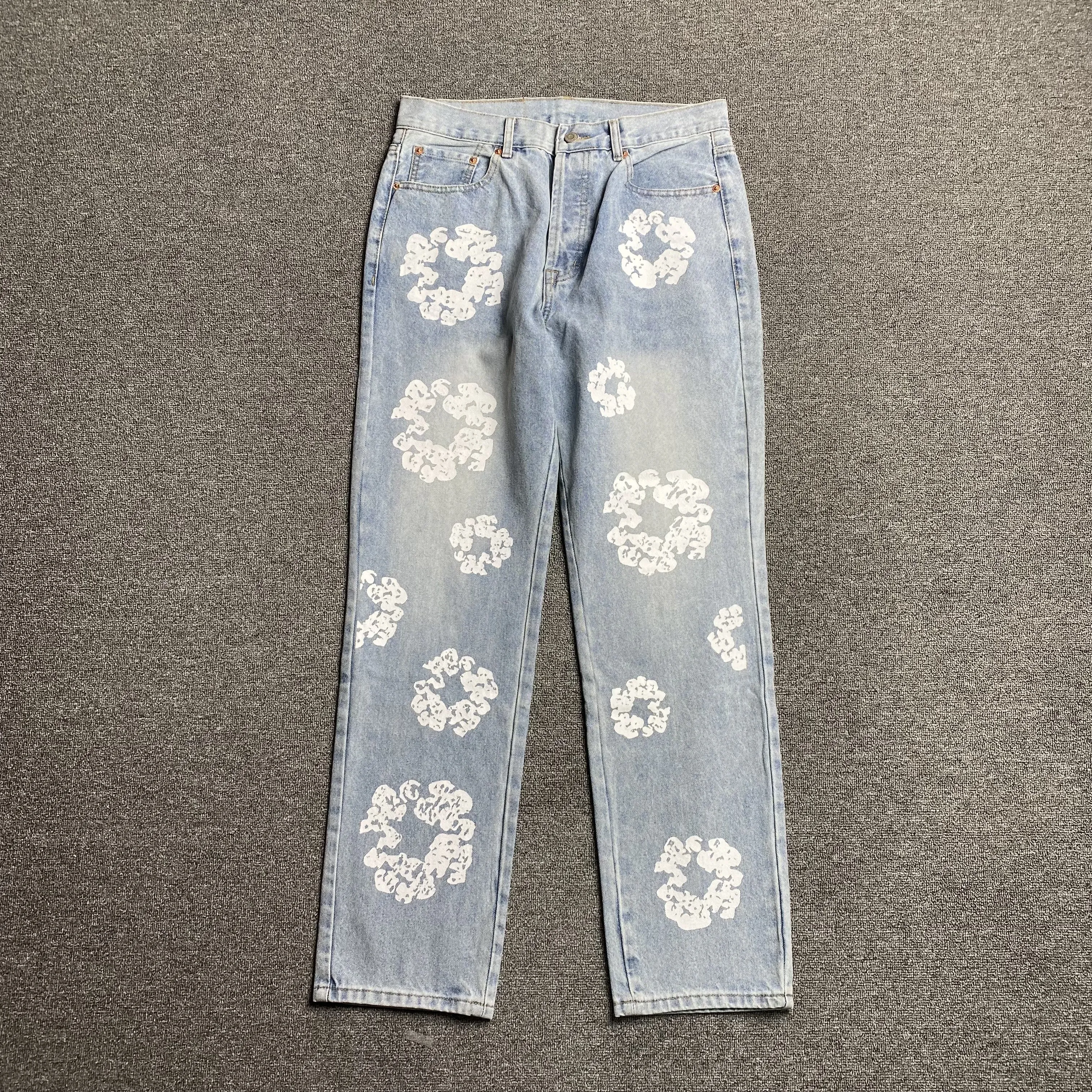 DENIM TEARS x LEVI'S COTTON WREATH JEANS LIGHT WASH