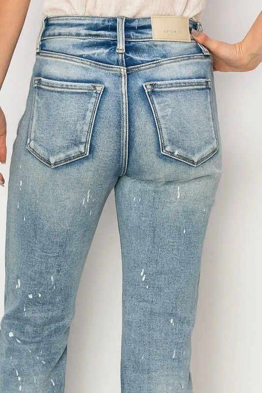 DISTRESSED FRAYED STRAIGHT LEG DENIM