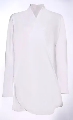 Draped in Style: Fashion-Forward White Tunic