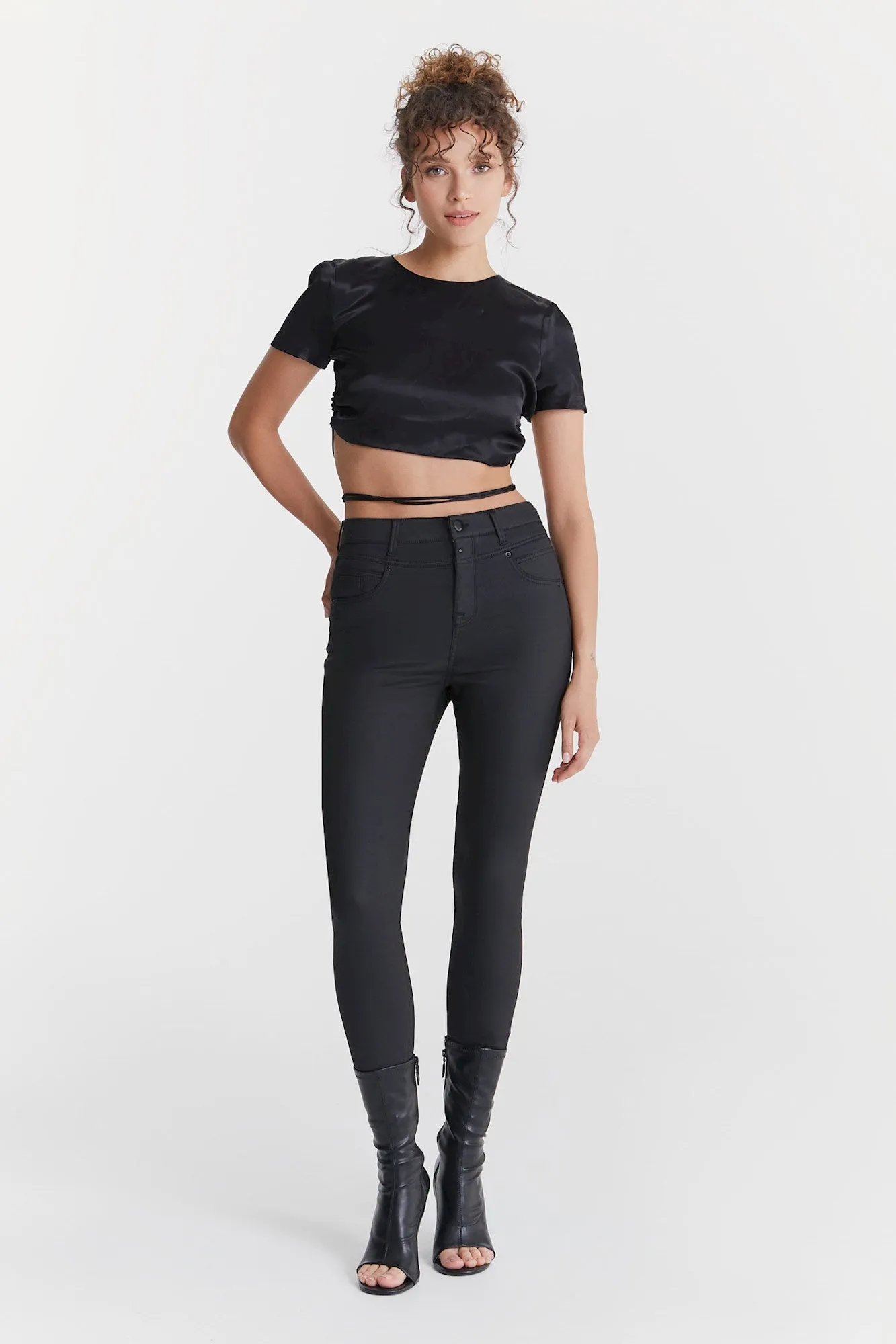 Lisa Ultra High Waist 5 Pocket Pants Black Coated