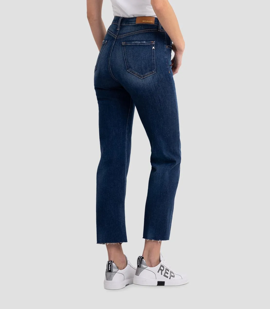 Replay Reyne WA463 69D311009 Straight Jeans