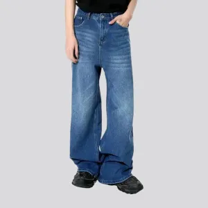 Sanded men's fashion jeans