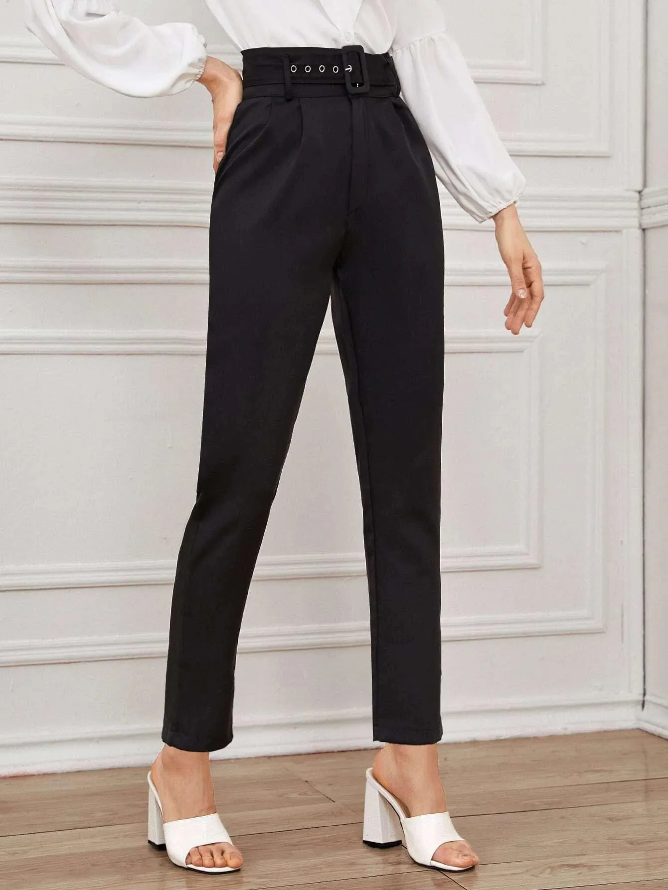 Shein Solid Eyelet Buckle Belted Tailored Pants