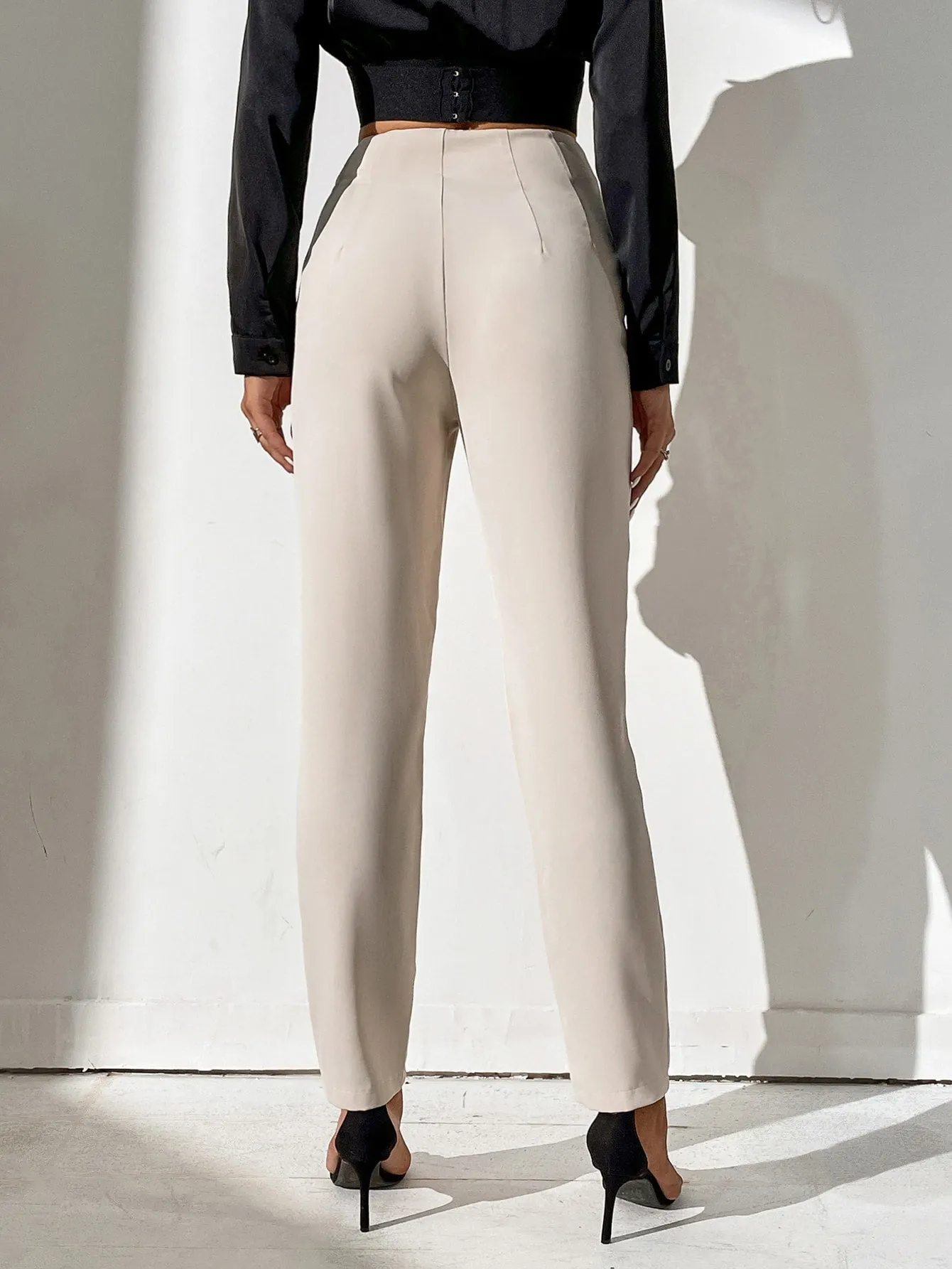 Tall High Waist Plicated Detail Pants