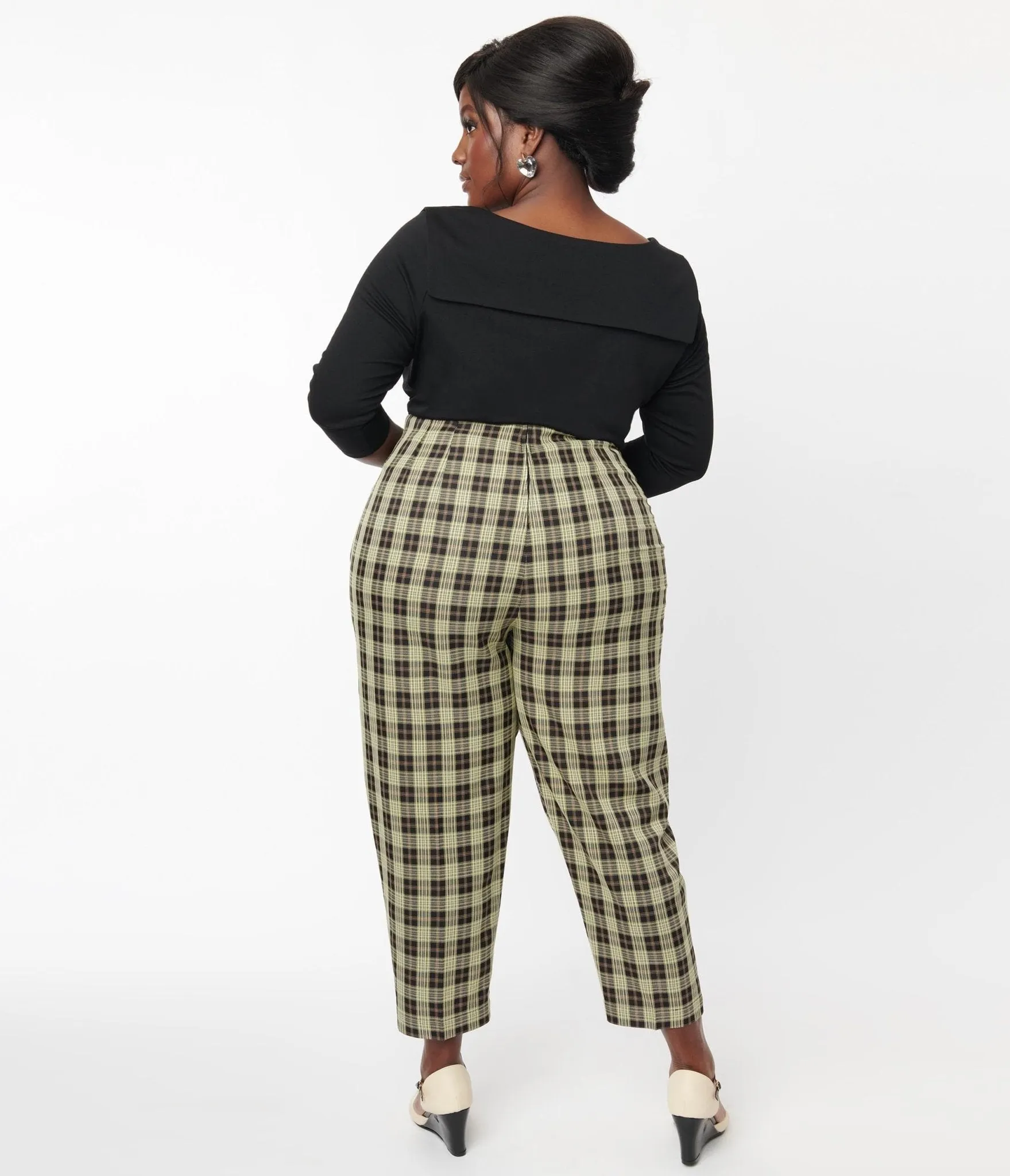 Unique Vintage Plus Size 1930s Cream & Black Plaid Front Pleat Pants