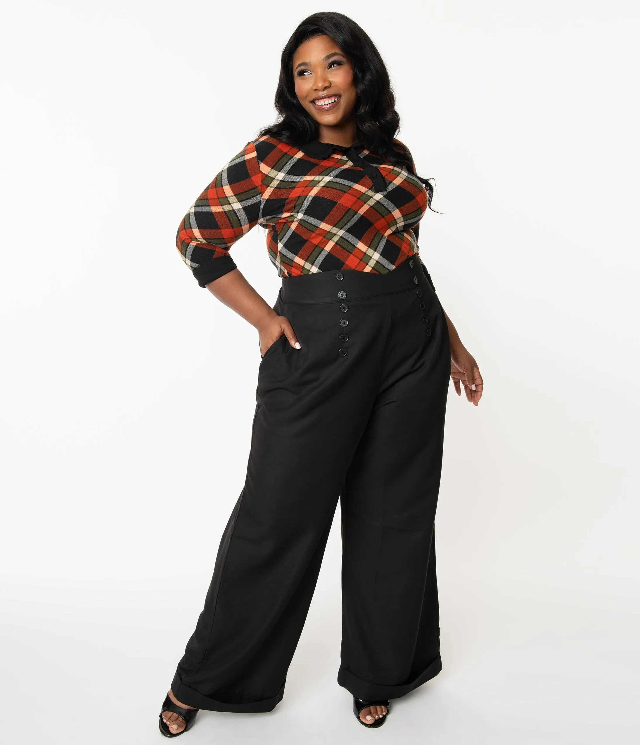 Unique Vintage Plus Size 1960s Black Garland Pants